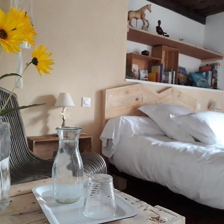 Maisoncelles-la-Jourdan Terre De Reveries Bed & Breakfast エクステリア 写真